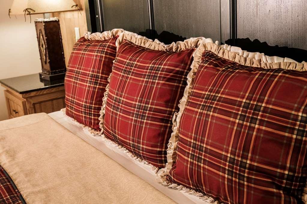 Lake Lawn Resort Делаван Стая снимка