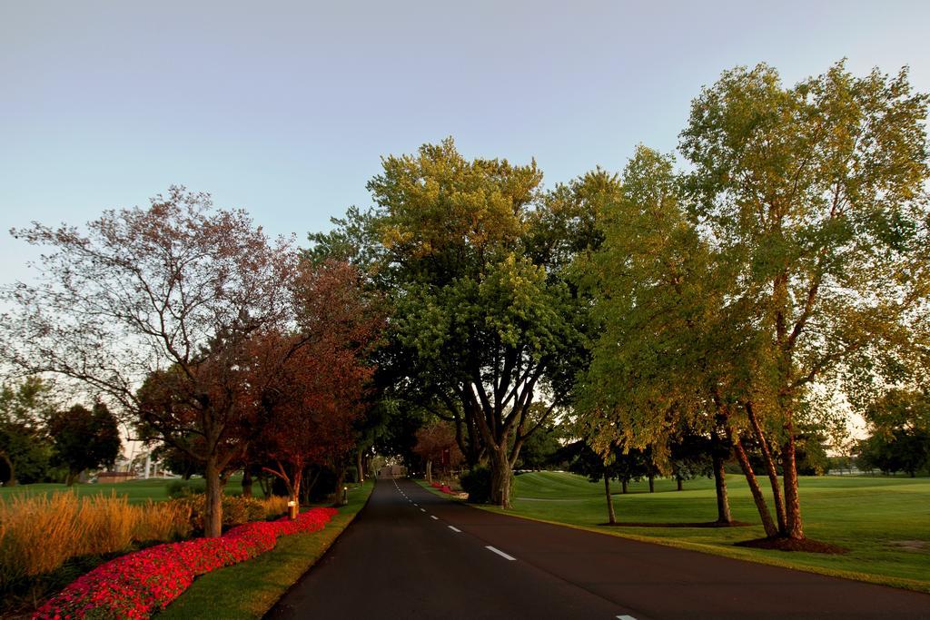 Lake Lawn Resort Делаван Екстериор снимка