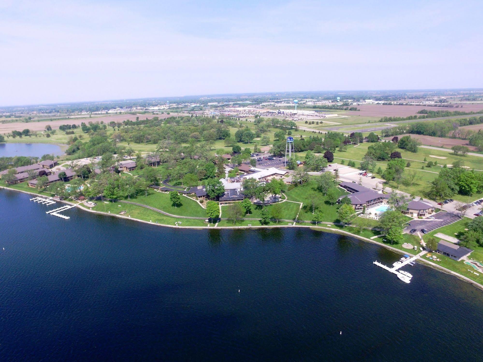 Lake Lawn Resort Делаван Екстериор снимка