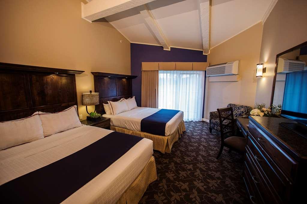 Lake Lawn Resort Делаван Стая снимка