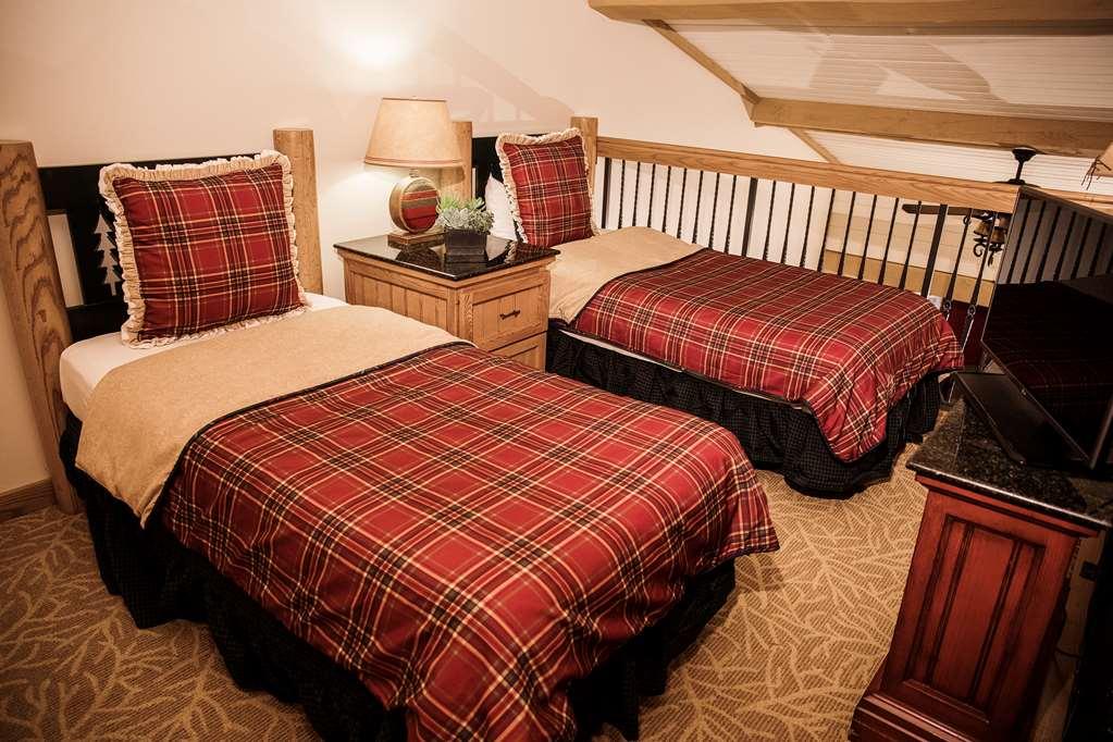 Lake Lawn Resort Делаван Стая снимка