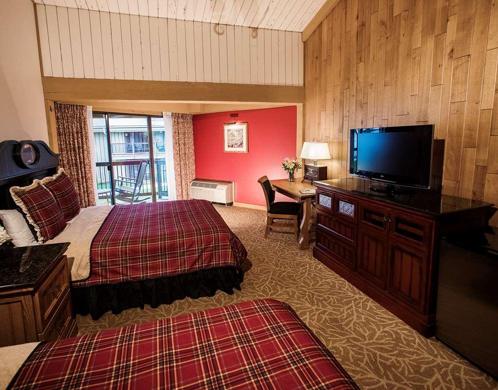 Lake Lawn Resort Делаван Стая снимка