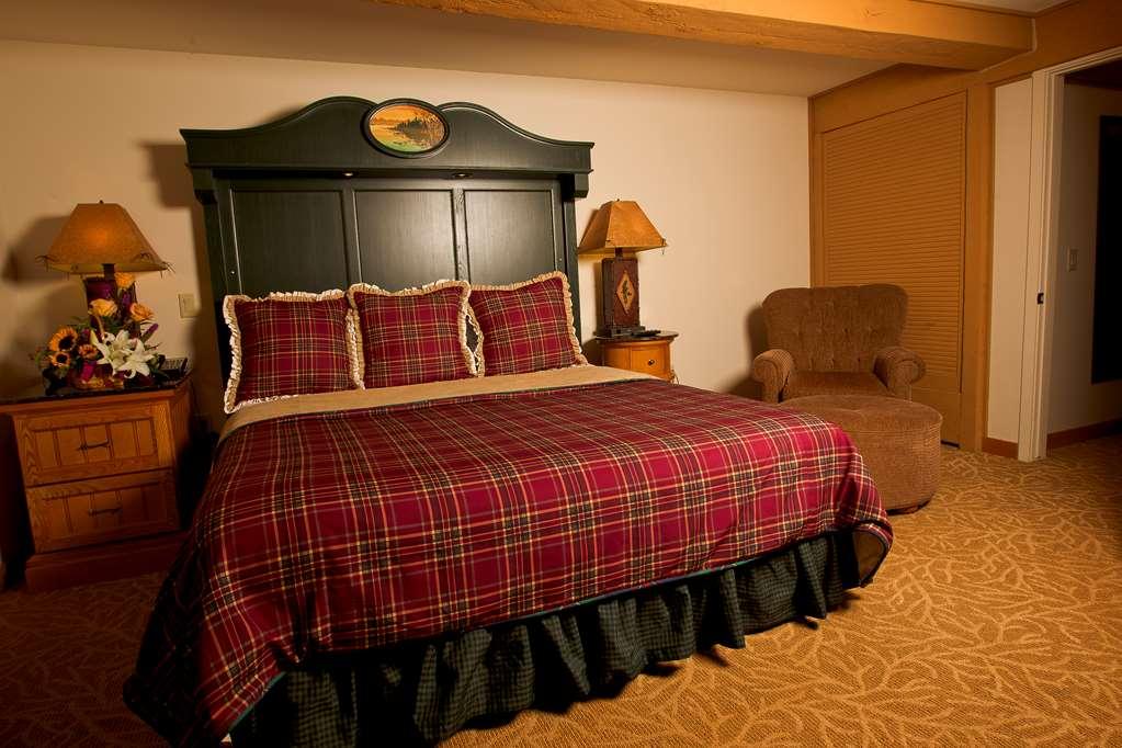 Lake Lawn Resort Делаван Стая снимка